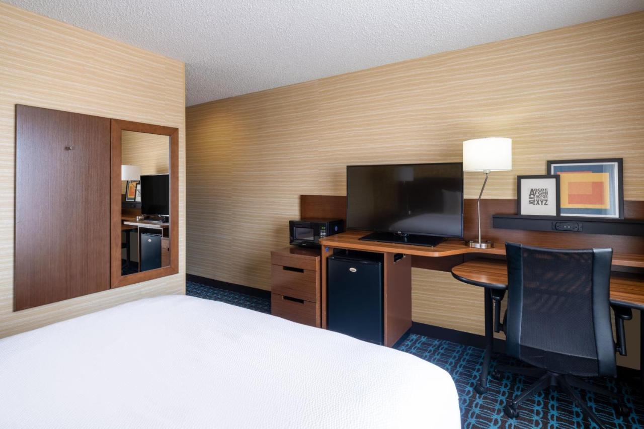 Hotel Fairfield & By Marriott Denver Aurora/medical Center