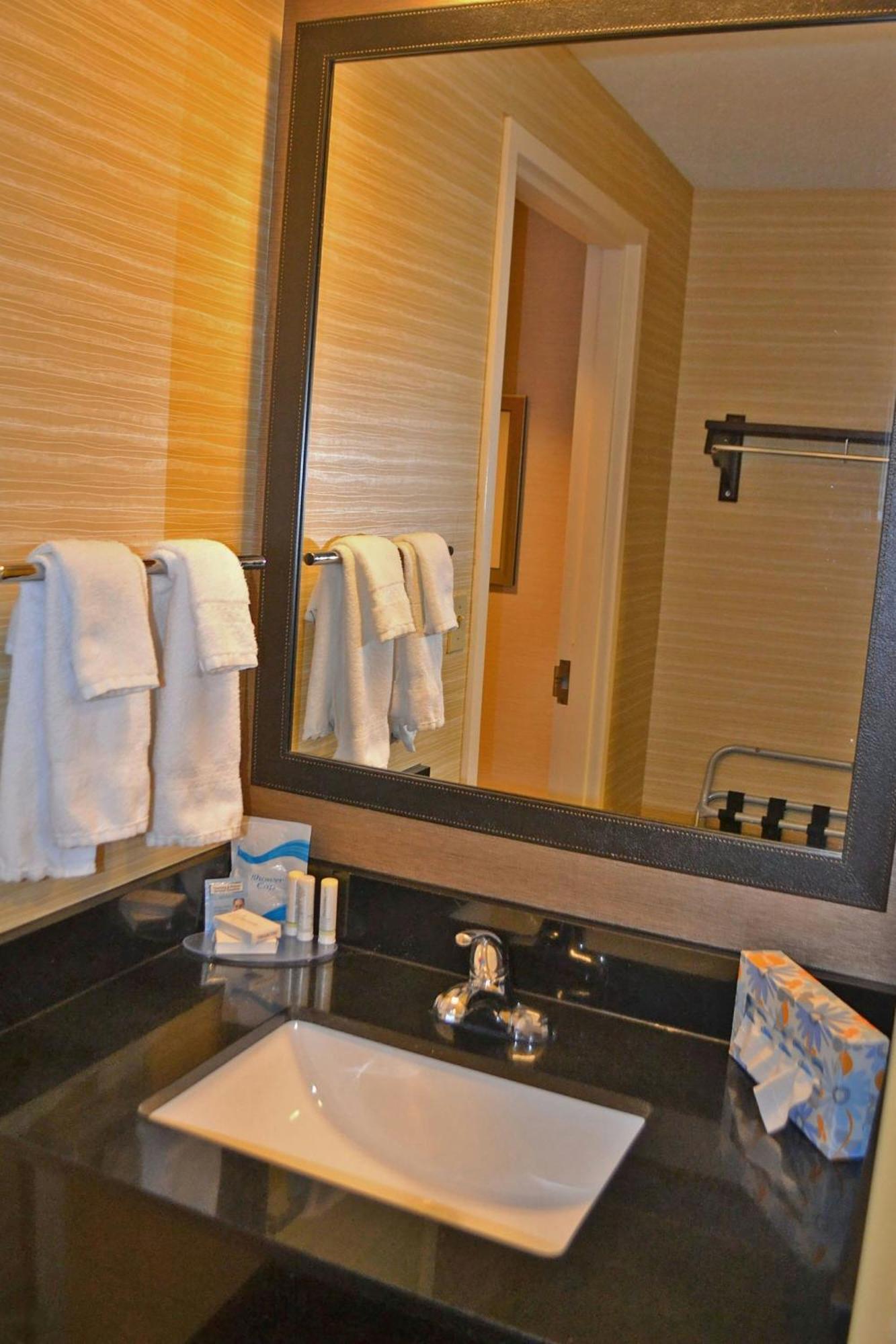 Fairfield & By Marriott Denver Aurora/medical Center Aurora